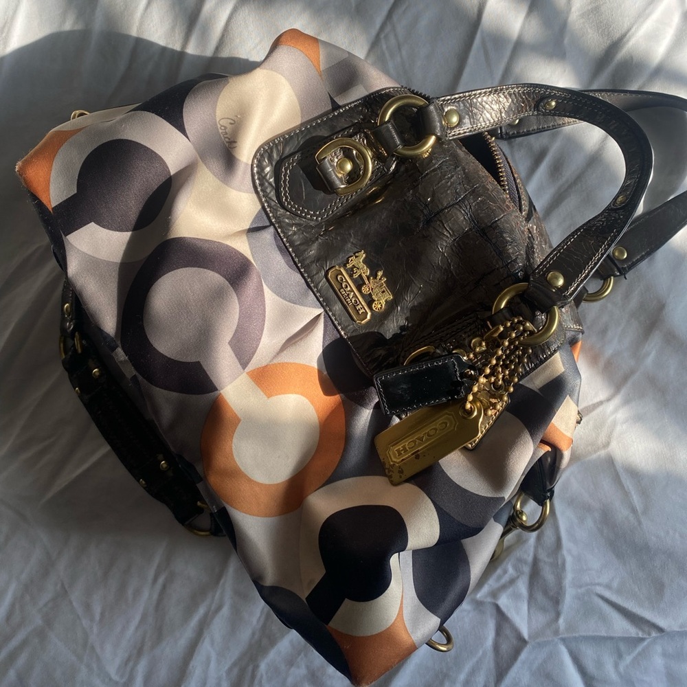 Coach Madison Graphic Op Art C Orange Black Grey